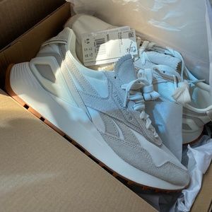 Reebok classic leather legacy AZ shoes